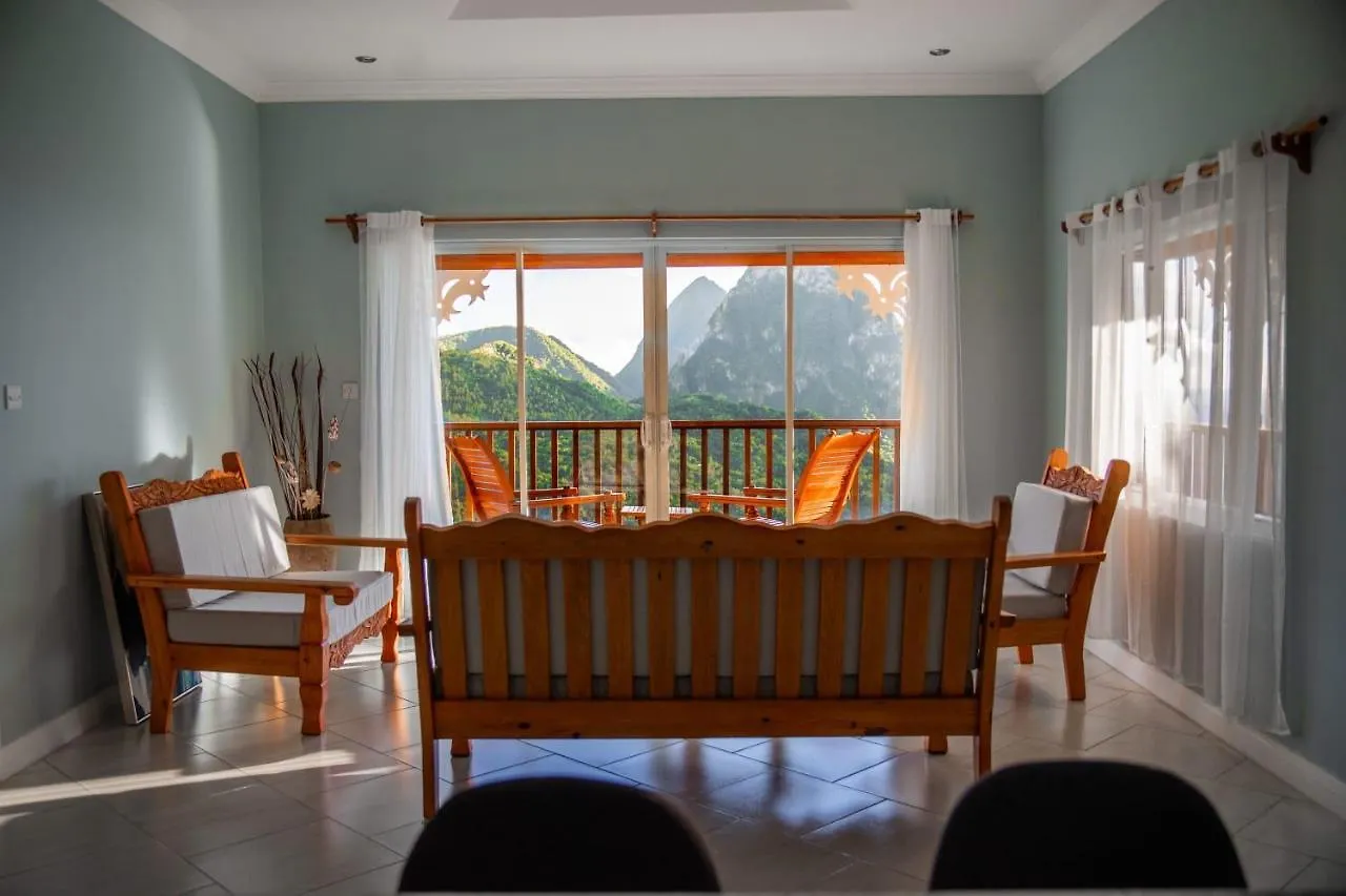 Majestic Ridge Villas Soufriere